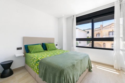 Villa for sale Campoamor, Alicante, Spain 3 bedrooms, 194 sq.m. No. 109056 - photo 19
