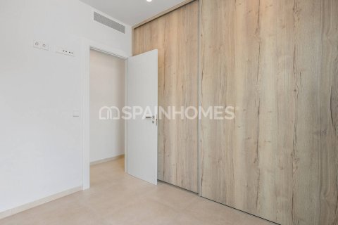 Villa till salu i Los Alcazares, Murcia, Spanien 3 sovrum, 142 kvm. Nr. 83667 - foto 28