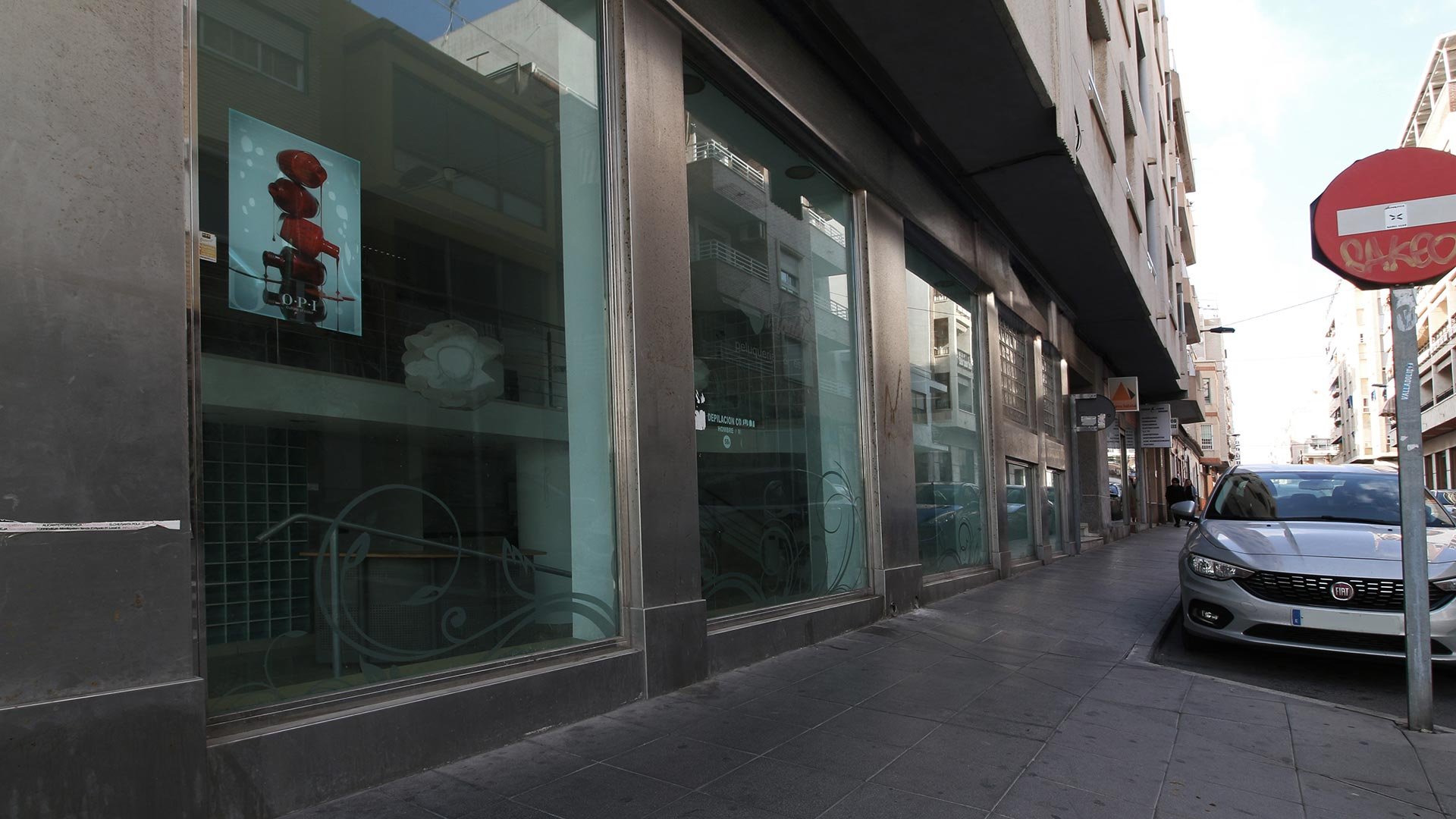 Propiedad comercial en Torrevieja, Alicante, España 220 m2 No. 101528