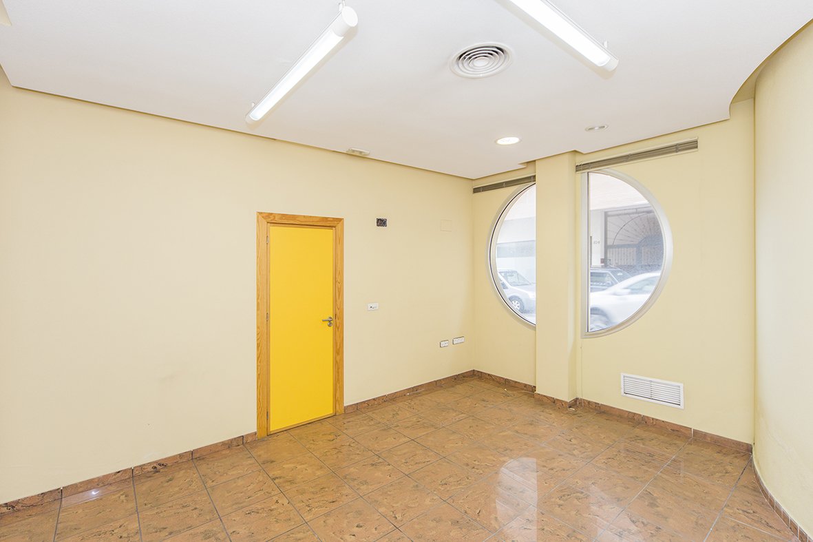 Propiedad comercial en Torrevieja, Alicante, España 5861 m2 No. 101529