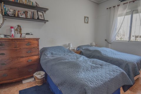 Продажа финки Ориуэла, Аликанте, Испания 3 спальни, 110м2 №116250 - фото 17