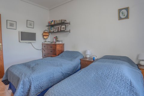 Продажа финки Ориуэла, Аликанте, Испания 3 спальни, 110м2 №116250 - фото 18