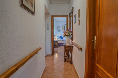Продажа финки Ориуэла, Аликанте, Испания 3 спальни, 110м2 №116250 - фото 21