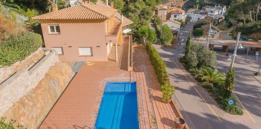Māja Begur, Girona, Spānijā 4 istabas, 300 m2 Nr. 22797