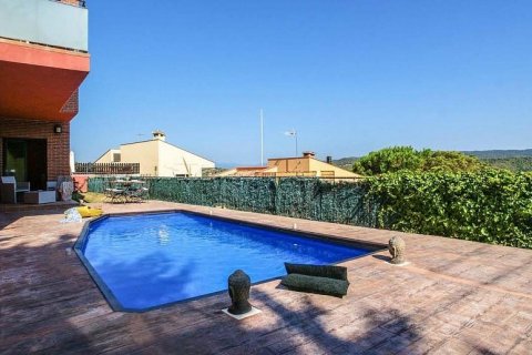 House for sale Blanes, Girona, Spain 4 bedrooms, 170 sq.m. No. 22475 - photo 2