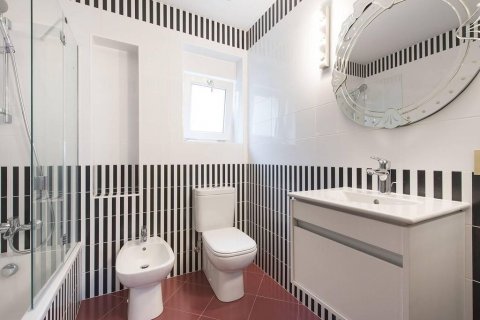 Māja pārdošanā Blanes, Girona, Spānijā 4 istabas, 300 m2 Nr. 22494 - attēls 8