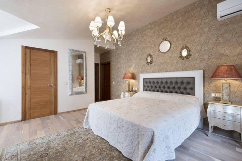 Māja pārdošanā Blanes, Girona, Spānijā 4 istabas, 300 m2 Nr. 22494 - attēls 13