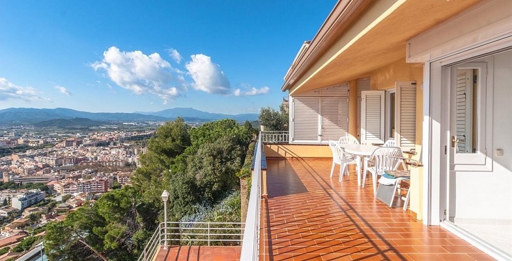 Hus i Blanes, Girona, Spanien 4 sovrum, 150 kvm. Nr. 22493