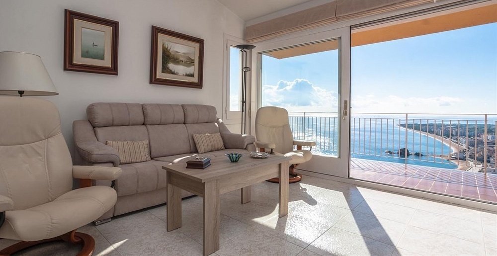 Hus i Blanes, Girona, Spanien 4 sovrum, 150 kvm. Nr. 22493