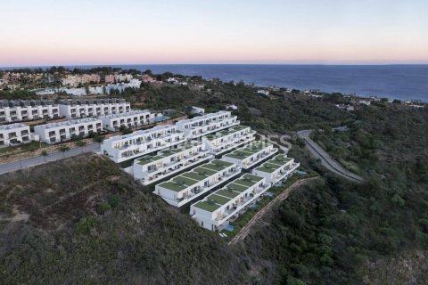 Huvila myytävänä Manilva, Malaga, Espanja, 4 makuuhuonetta, 110 m2 No. 50974 - kuva 3
