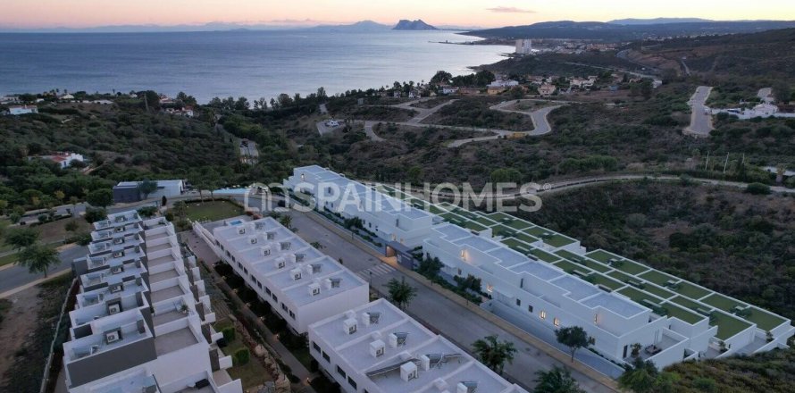 Villa Manilva, Malaga, Spain 4 bedrooms, 110 sq.m. No. 50974