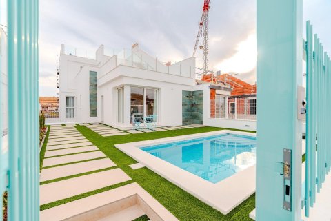 Villa in Los Alcazares, Murcia, Spanien 3 Schlafzimmer, 232 m2 Nr. 112801