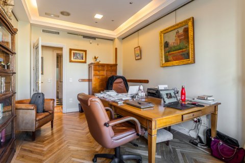 Apartment à vendre Madrid, Espagne, 4 chambres, 240.39 m2 No. 107787 - photo 6