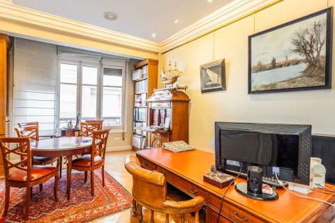 Apartment à vendre Madrid, Espagne, 4 chambres, 240.39 m2 No. 107787 - photo 13