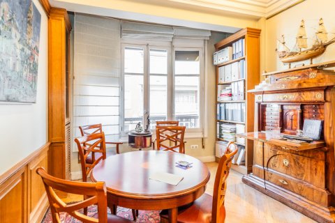 Apartment à vendre Madrid, Espagne, 4 chambres, 240.39 m2 No. 107787 - photo 14