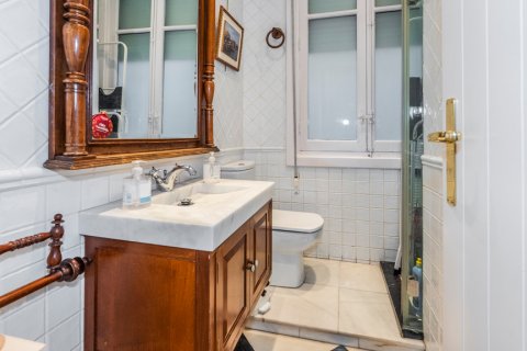 Apartment à vendre Madrid, Espagne, 4 chambres, 240.39 m2 No. 107787 - photo 27