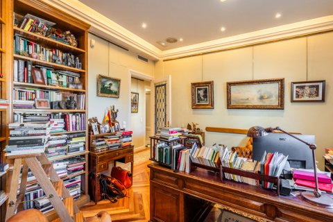 Apartment à vendre Madrid, Espagne, 4 chambres, 240.39 m2 No. 107787 - photo 10