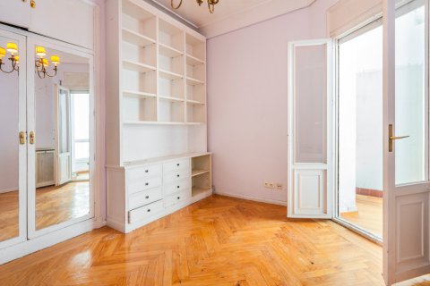 Appartamento in vendita Madrid, Spagna 5 camere da letto, 304 mq. N° 107786 - foto 10