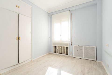 Appartamento in vendita Madrid, Spagna 5 camere da letto, 304 mq. N° 107786 - foto 17