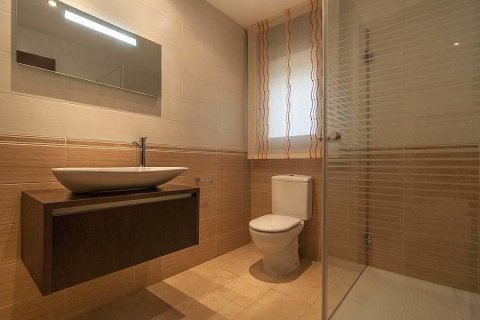House for sale Castelldefels, Barcelona, Spain 4 bedrooms, 368 sq.m. No. 22995 - photo 12