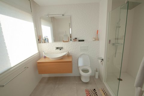 Сasa en venta Castelldefels, Barcelona, España 4 dormitorios, 312 m2 No. 22993 - foto 23