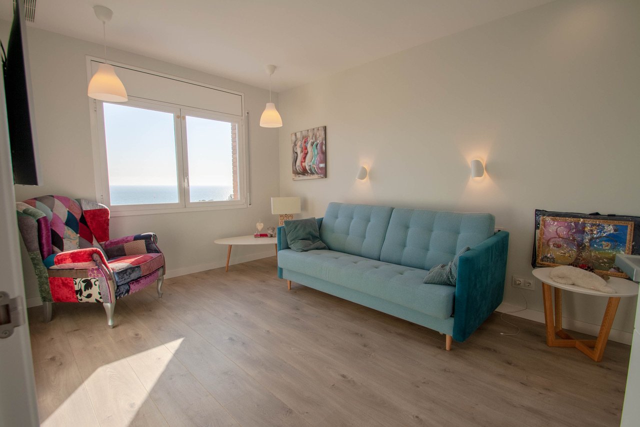 Talo Castelldefels, Barcelona, Espanja 4 makuuhuonetta, 312 m2 No. 22993