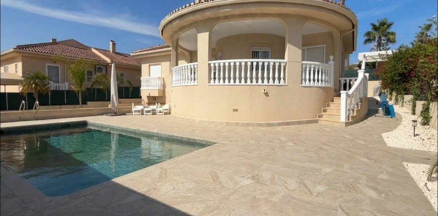 Villa Benijófar, Alicante, España 3 dormitorios, 150 m2 No. 115529