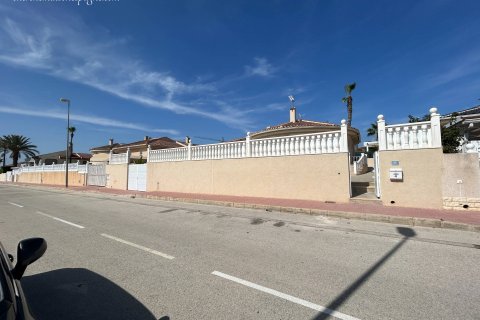 Villa en venta Benijófar, Alicante, España 3 dormitorios, 150 m2 No. 115529 - foto 13