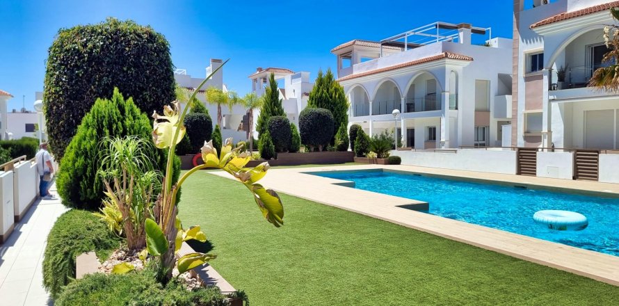 Bungalow Ciudad Quesada, Alicante, Spain 2 bedrooms, 80 sq.m. No. 115525