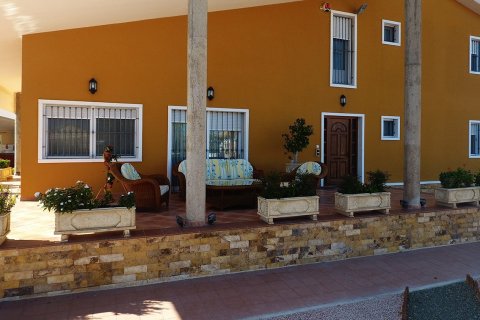 Finca for sale Alicante, Spain 4 bedrooms,  No. 115524 - photo 6