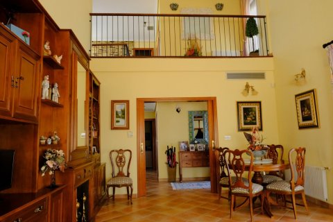 Finca for sale Alicante, Spain 4 bedrooms,  No. 115524 - photo 7