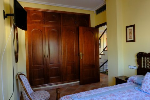 Finca for sale Alicante, Spain 4 bedrooms,  No. 115524 - photo 30