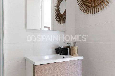 Apartamento en venta Dénia, Alicante, España 2 dormitorios, 82 m2 No. 112056 - foto 28
