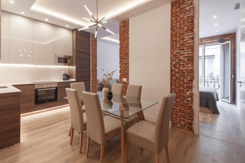 Apartment for sale Madrid, Spain 3 bedrooms, 94 sq.m. No. 87212 - photo 2