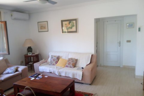 Villa for sale Torrevieja, Alicante, Spain 3 bedrooms, 180 sq.m. No. 84889 - photo 4