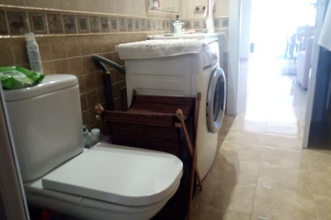 Villa for sale Torrevieja, Alicante, Spain 3 bedrooms, 180 sq.m. No. 84889 - photo 9
