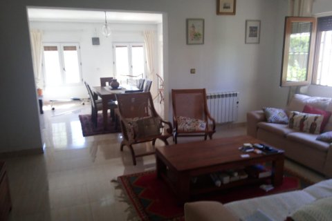 Villa for sale Torrevieja, Alicante, Spain 3 bedrooms, 180 sq.m. No. 84889 - photo 5