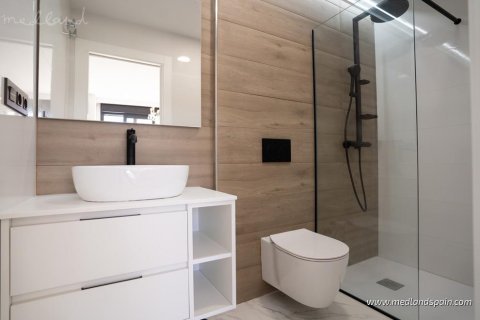 Huoneisto myytävänä Pilar de la Horadada, Alicante, Espanja, 3 makuuhuonetta, 83 m2 No. 108831 - kuva 7