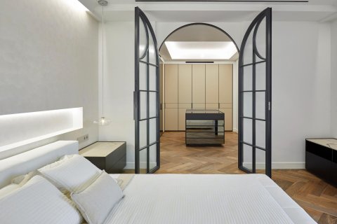 Apartment for sale Barcelona, Spain 3 bedrooms, 250 sq.m. No. 102453 - photo 14