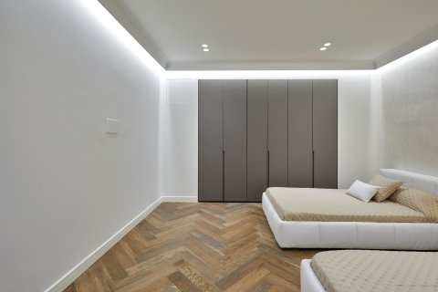 Apartment for sale Barcelona, Spain 3 bedrooms, 250 sq.m. No. 102453 - photo 27