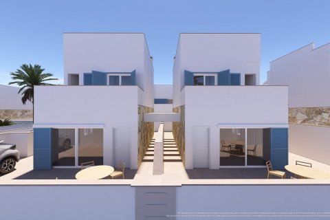 Villa en venta Pilar de la Horadada, Alicante, España 3 dormitorios, 96 m2 No. 112122 - foto 1