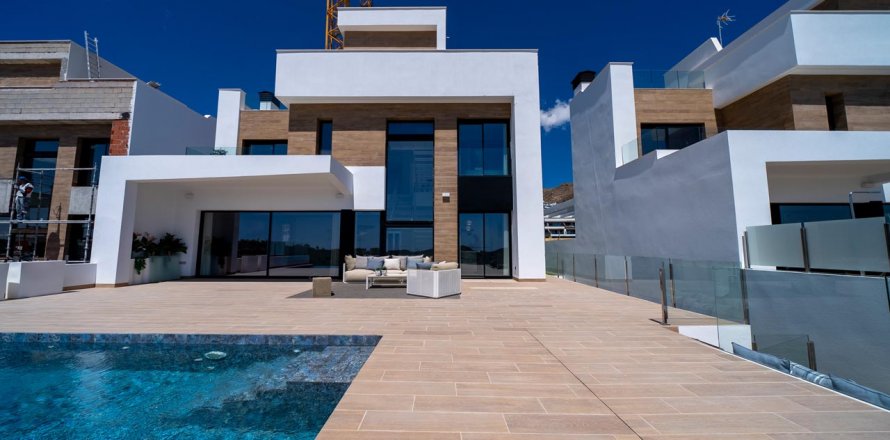 Hus Benidorm, Alicante, Spanien 4 sovrum, 450 kvm. Nr. 113611