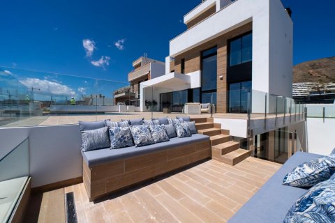 Hus till salu Benidorm, Alicante, Spanien 4 sovrum, 450 kvm. Nr. 113611 - foto 3