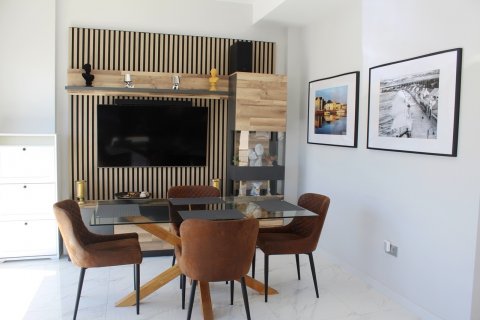 Villa for sale Alicante, Spain 4 bedrooms, 157 sq.m. No. 117744 - photo 3