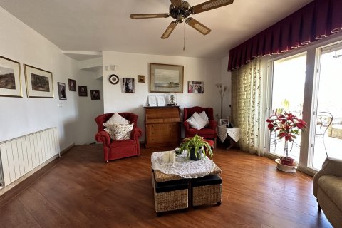 Продажа виллы в Аликанте, Испания 5 спален, 214м2 №117742 - фото 12
