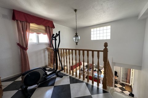 Продажа виллы в Аликанте, Испания 5 спален, 214м2 №117742 - фото 19