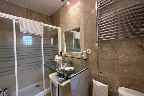 Продажа виллы в Аликанте, Испания 5 спален, 214м2 №117742 - фото 30