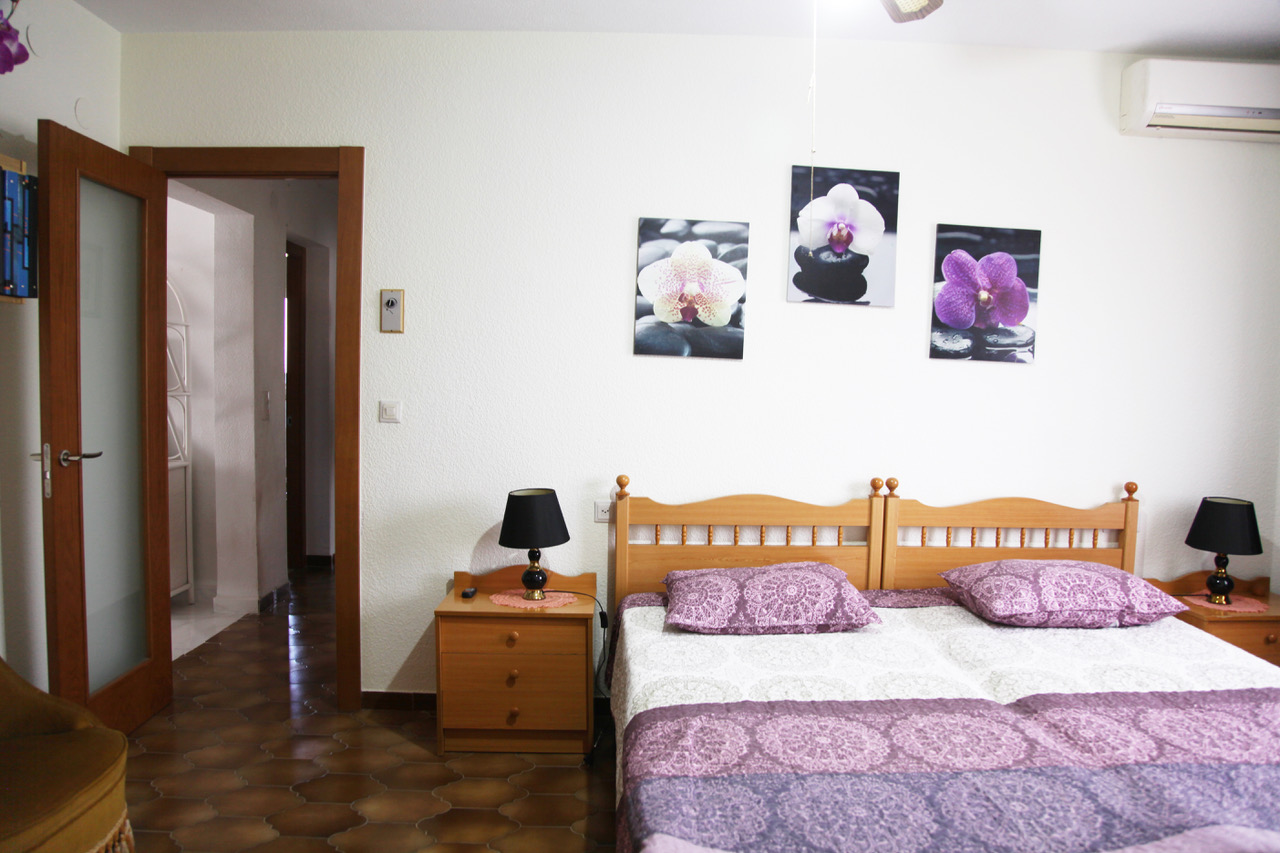 Villa à Calpe, Alicante, Espagne 5 chambres, 295 m2 No. 97589