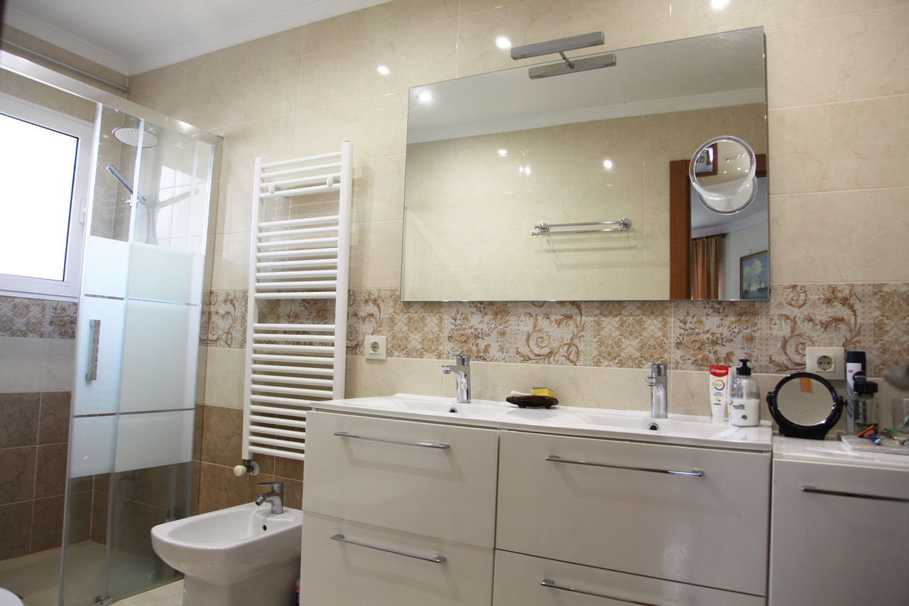 Villa à Calpe, Alicante, Espagne 5 chambres, 295 m2 No. 97589