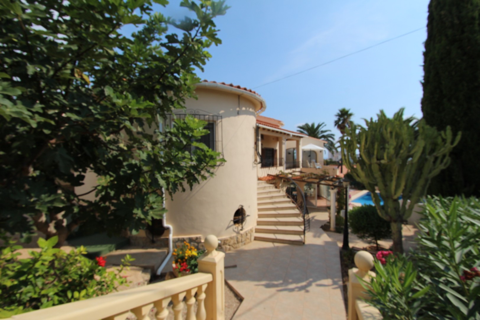 Villa à Calpe, Alicante, Espagne 5 chambres, 295 m2 No. 97589